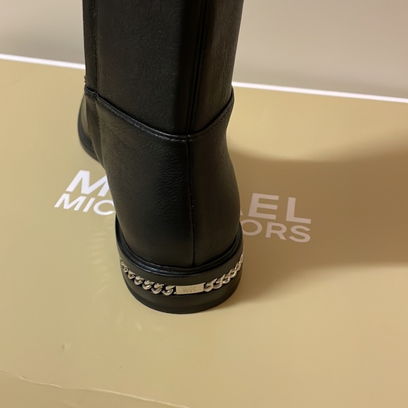 NIB $250 MICHAEL KORS Jamie Black Stretch Over-The-Knee Boot - Picture 4 of 7